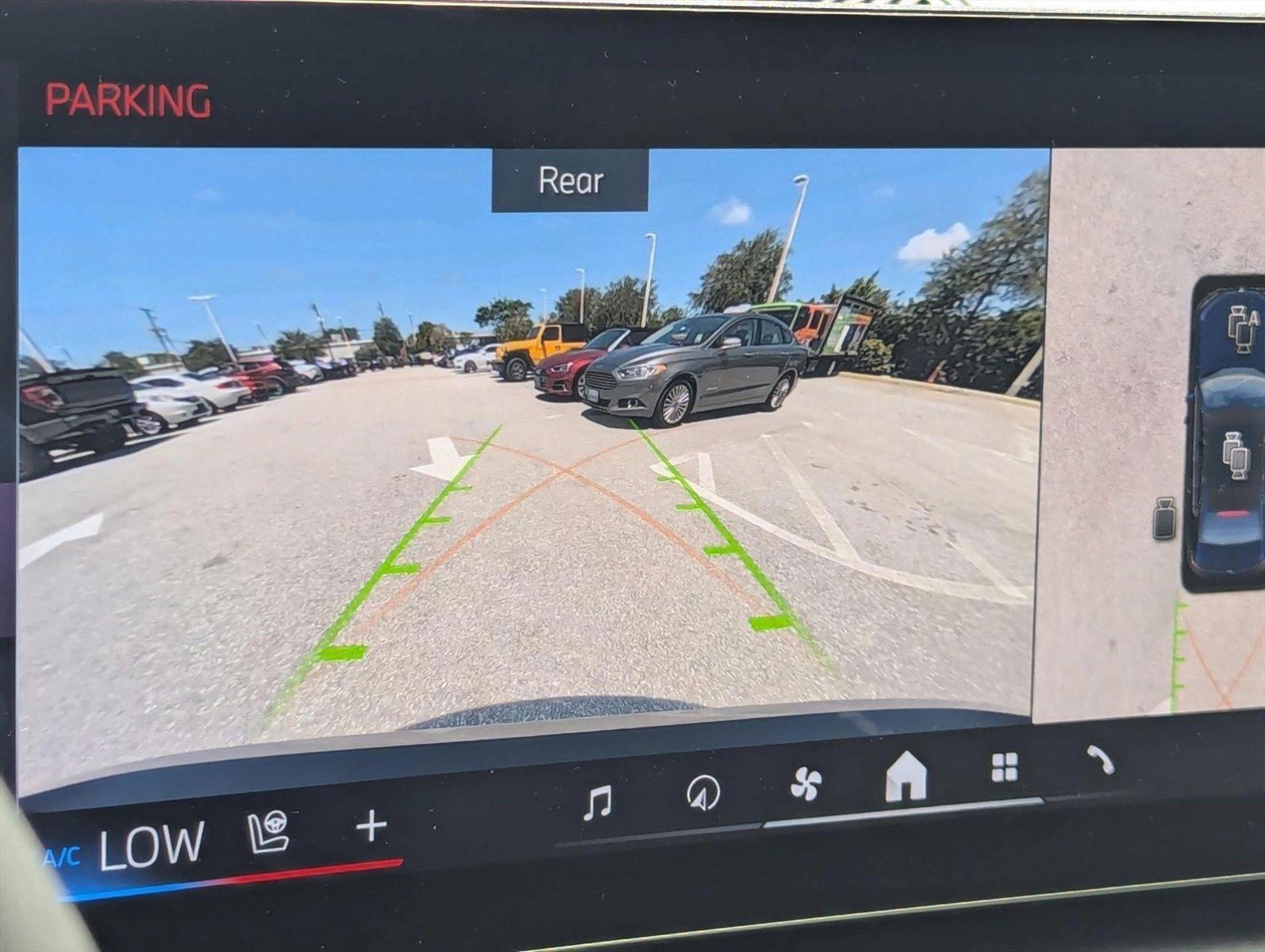 2023 BMW i7 Vehicle Photo in Delray Beach, FL 33444