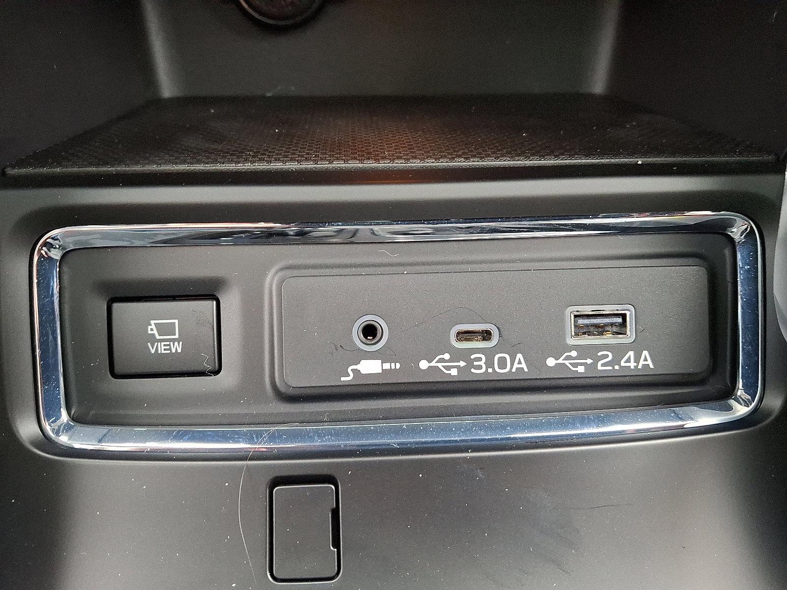 2025 Subaru Ascent Vehicle Photo in Harrisburg, PA 17111