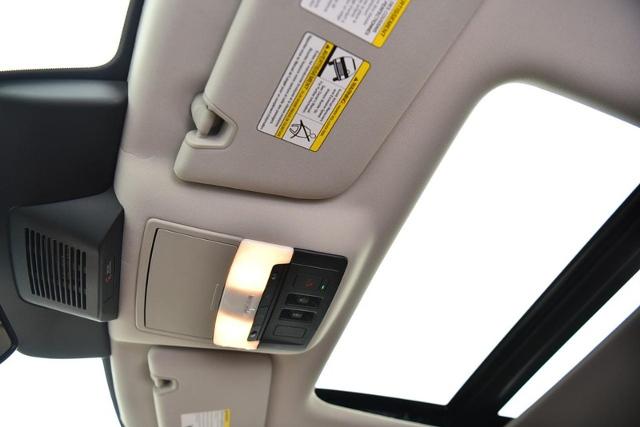 2025 Nissan Pathfinder Vehicle Photo in Ballwin, MO 63011