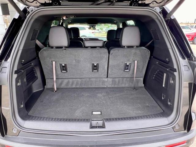 2025 Chevrolet Traverse Vehicle Photo in EFFINGHAM, IL 62401-2832