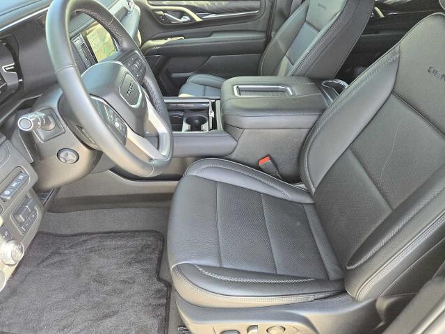 2023 GMC Yukon Vehicle Photo in DENTON, TX 76210-9321