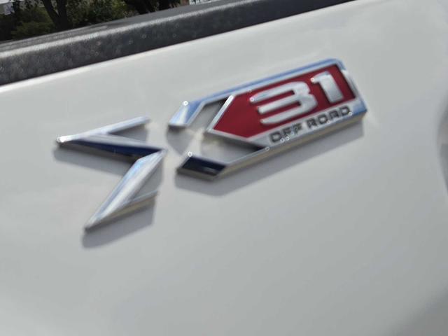 2022 GMC Sierra 2500 HD Vehicle Photo in DENTON, TX 76210-9321