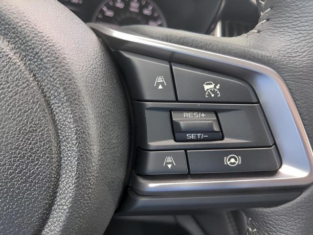 2025 Subaru Outback Vehicle Photo in Green Bay, WI 54304