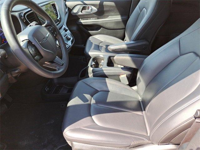 2024 Chrysler Pacifica Vehicle Photo in MILFORD, OH 45150-1684