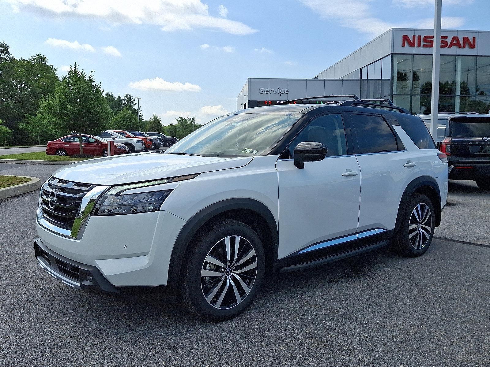 2025 Nissan Pathfinder Vehicle Photo in Mechanicsburg, PA 17050-2306