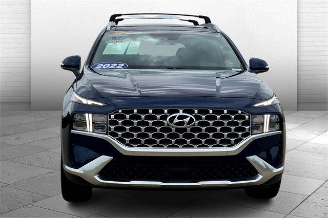 2022 Hyundai Santa Fe Vehicle Photo in TOPEKA, KS 66609-0000