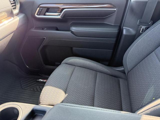 2024 Chevrolet Silverado 2500 HD Vehicle Photo in COLUMBIA, MO 65203-3903