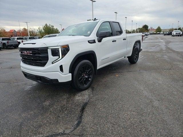 2025 GMC Sierra 1500 Vehicle Photo in Fishers, IN 46038