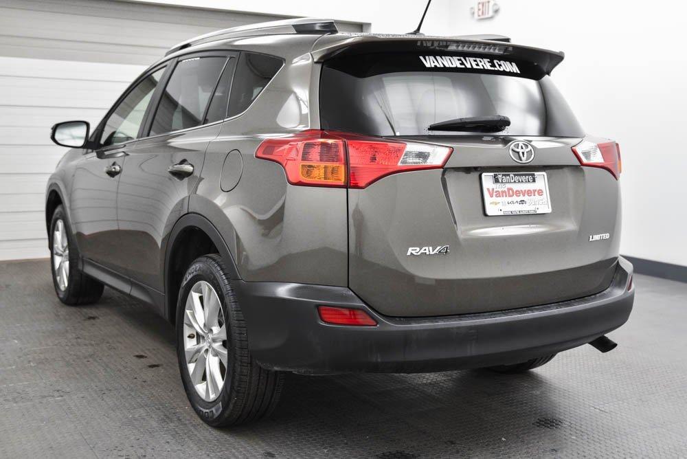 2015 Toyota RAV4 Vehicle Photo in AKRON, OH 44303-2185