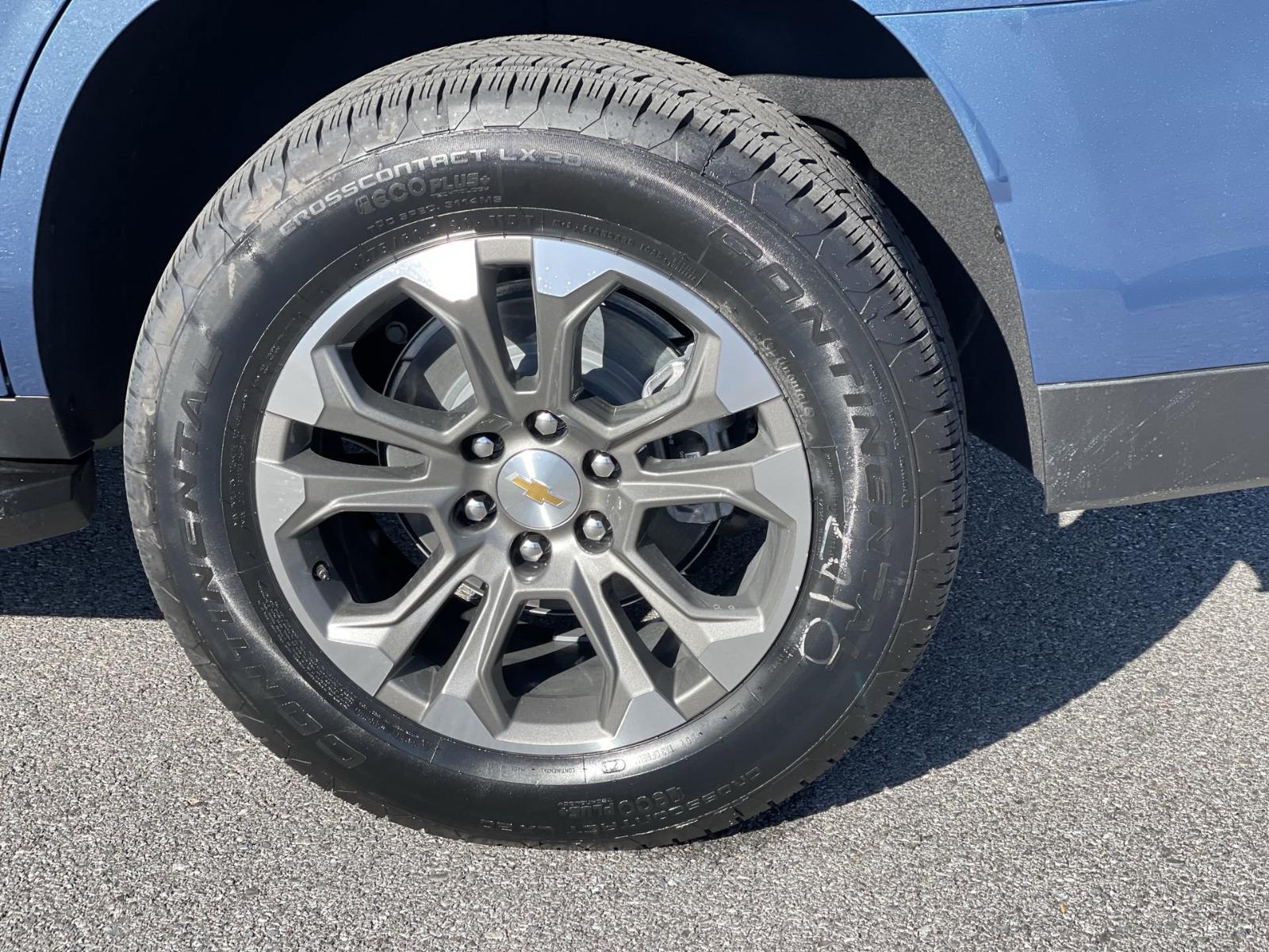 2025 Chevrolet Tahoe Vehicle Photo in BENTONVILLE, AR 72712-4322