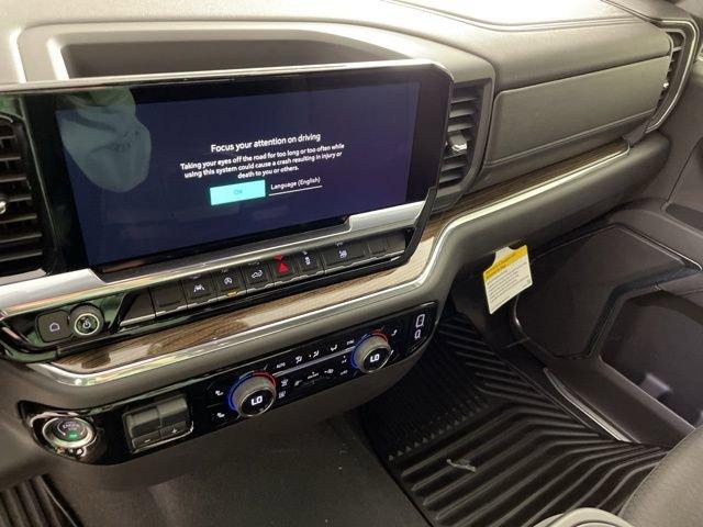 2025 Chevrolet Silverado 1500 Vehicle Photo in PHOENIX, AZ 85014-3381