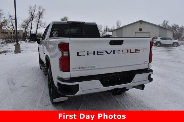 2023 Chevrolet Silverado 3500HD LTZ photo 38