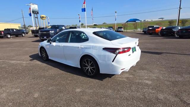 2021 Toyota Camry Vehicle Photo in NEDERLAND, TX 77627-8017