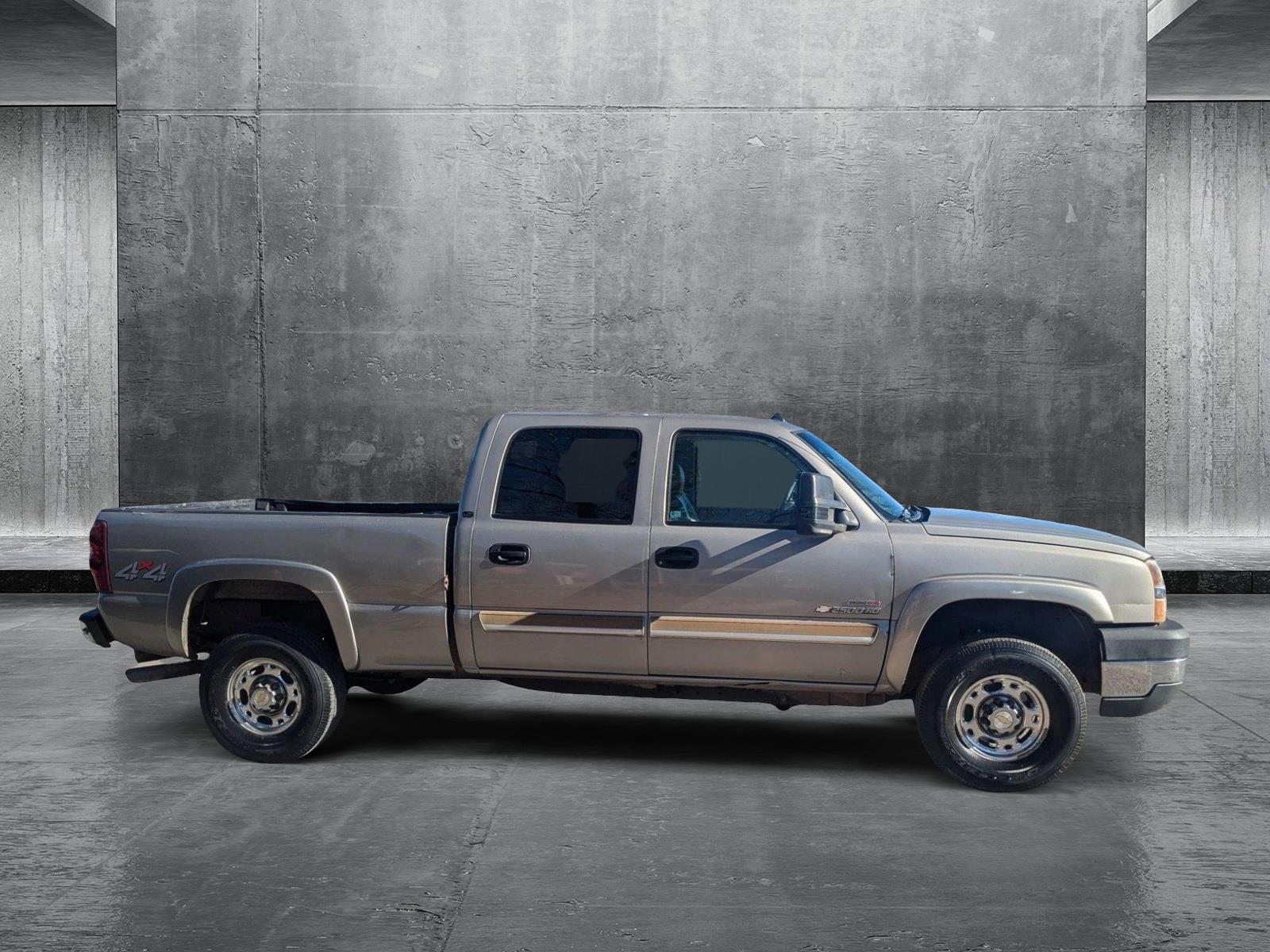 2003 Chevrolet Silverado 2500HD Vehicle Photo in LONE TREE, CO 80124-2750