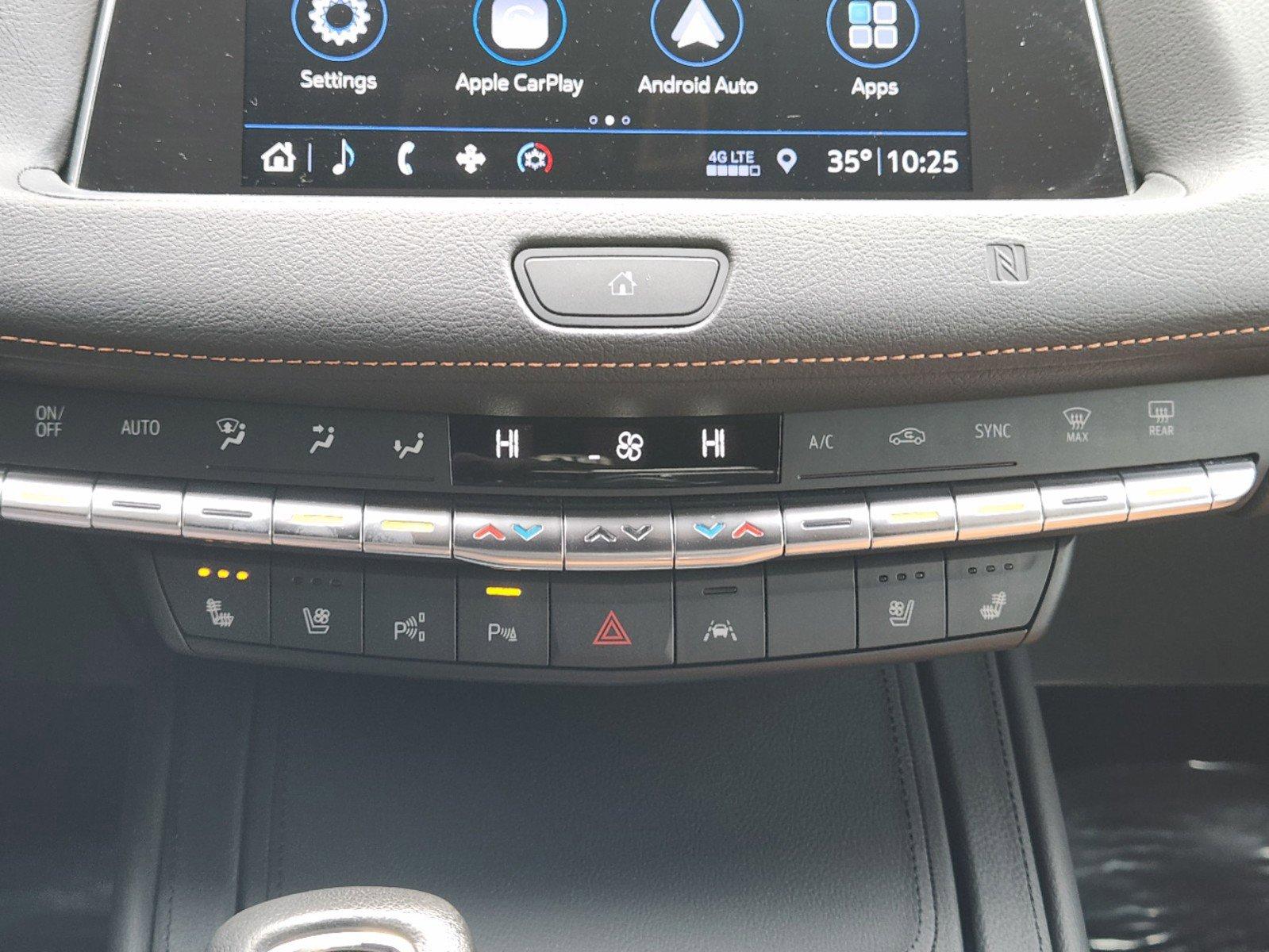 2019 Cadillac XT4 Vehicle Photo in DALLAS, TX 75209-3095