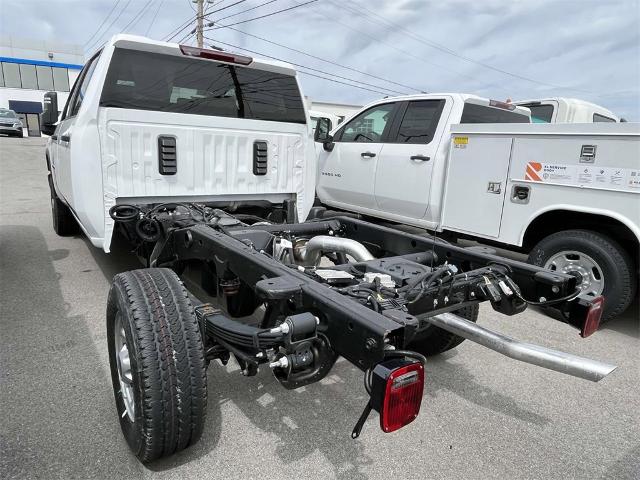 2024 Chevrolet Silverado 2500 HD Vehicle Photo in ALCOA, TN 37701-3235