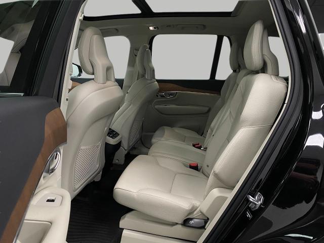 2021 Volvo XC90 Vehicle Photo in Appleton, WI 54913