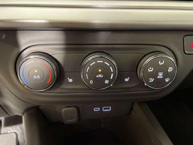 2025 Chevrolet Trax Vehicle Photo in PHOENIX, AZ 85014-3381
