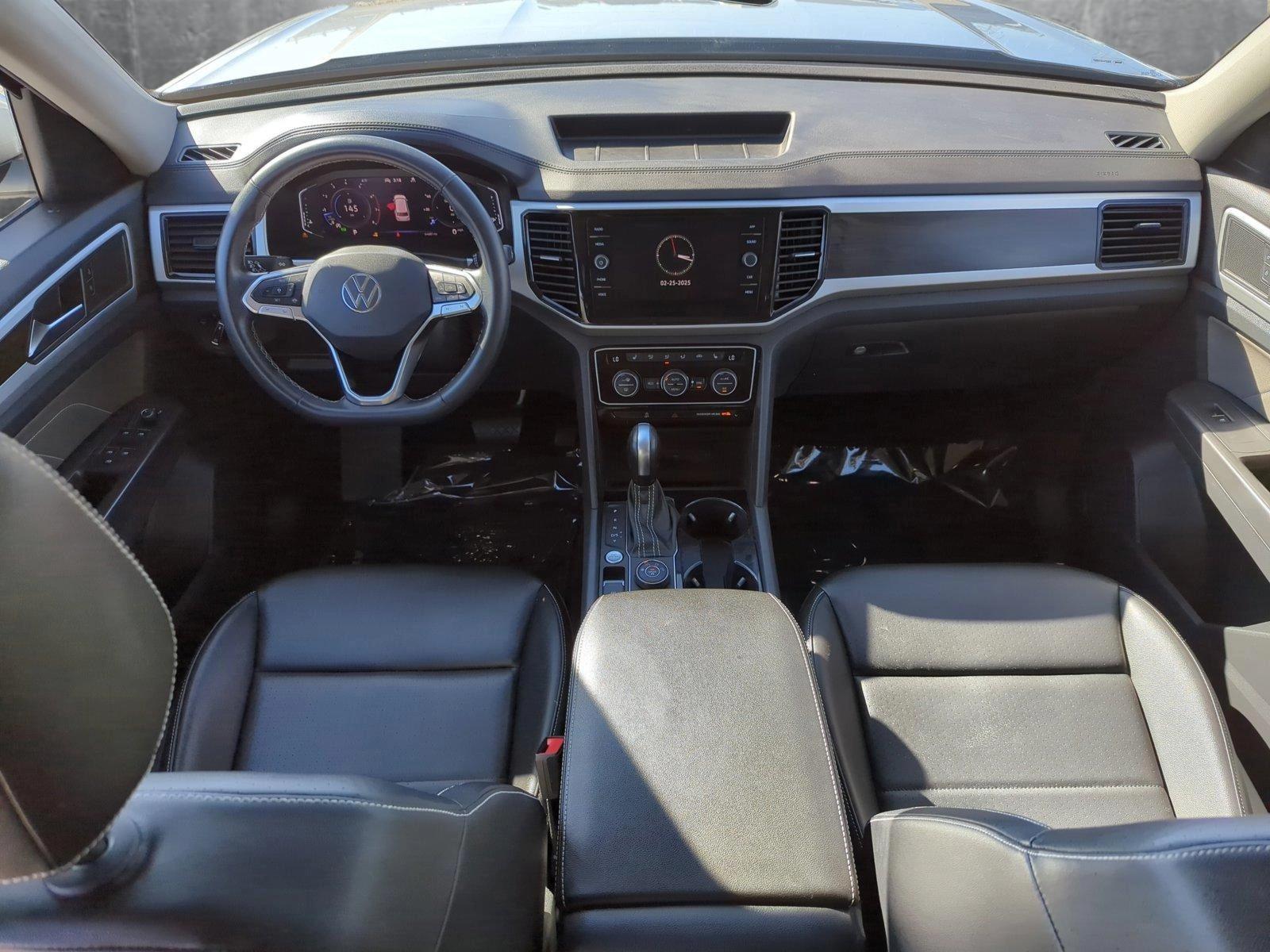 2022 Volkswagen Atlas Vehicle Photo in Memphis, TN 38128