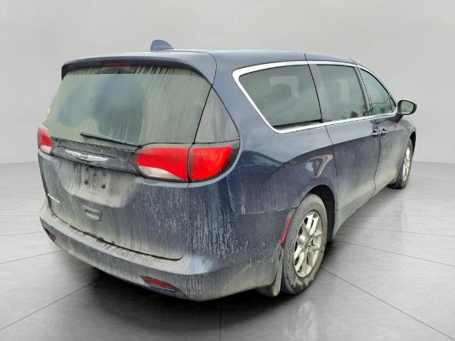 2017 Chrysler Pacifica Vehicle Photo in Oshkosh, WI 54904