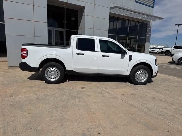 2025 Ford Maverick Vehicle Photo in Winslow, AZ 86047-2439