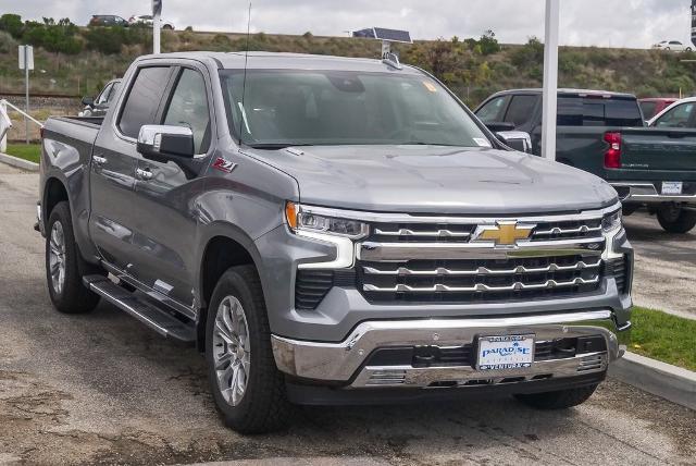 2025 Chevrolet Silverado 1500 Vehicle Photo in VENTURA, CA 93003-8585