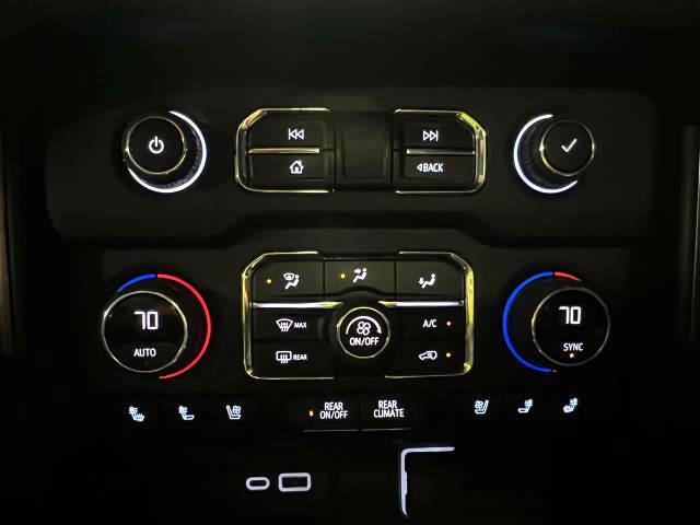 2021 Chevrolet Tahoe Vehicle Photo in Roslyn, NY 11576
