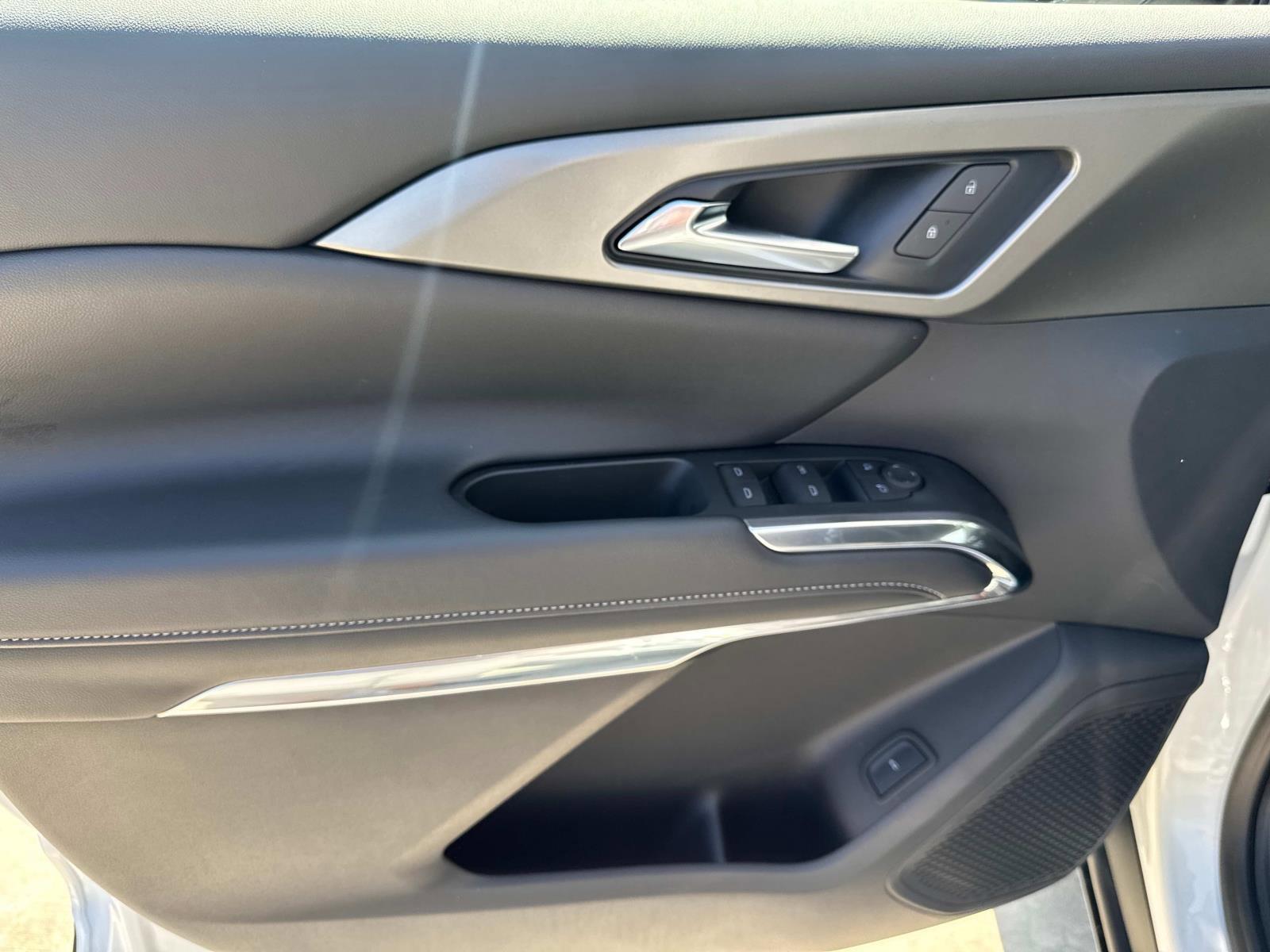 2025 Chevrolet Traverse Vehicle Photo in LOS ANGELES, CA 90007-3794