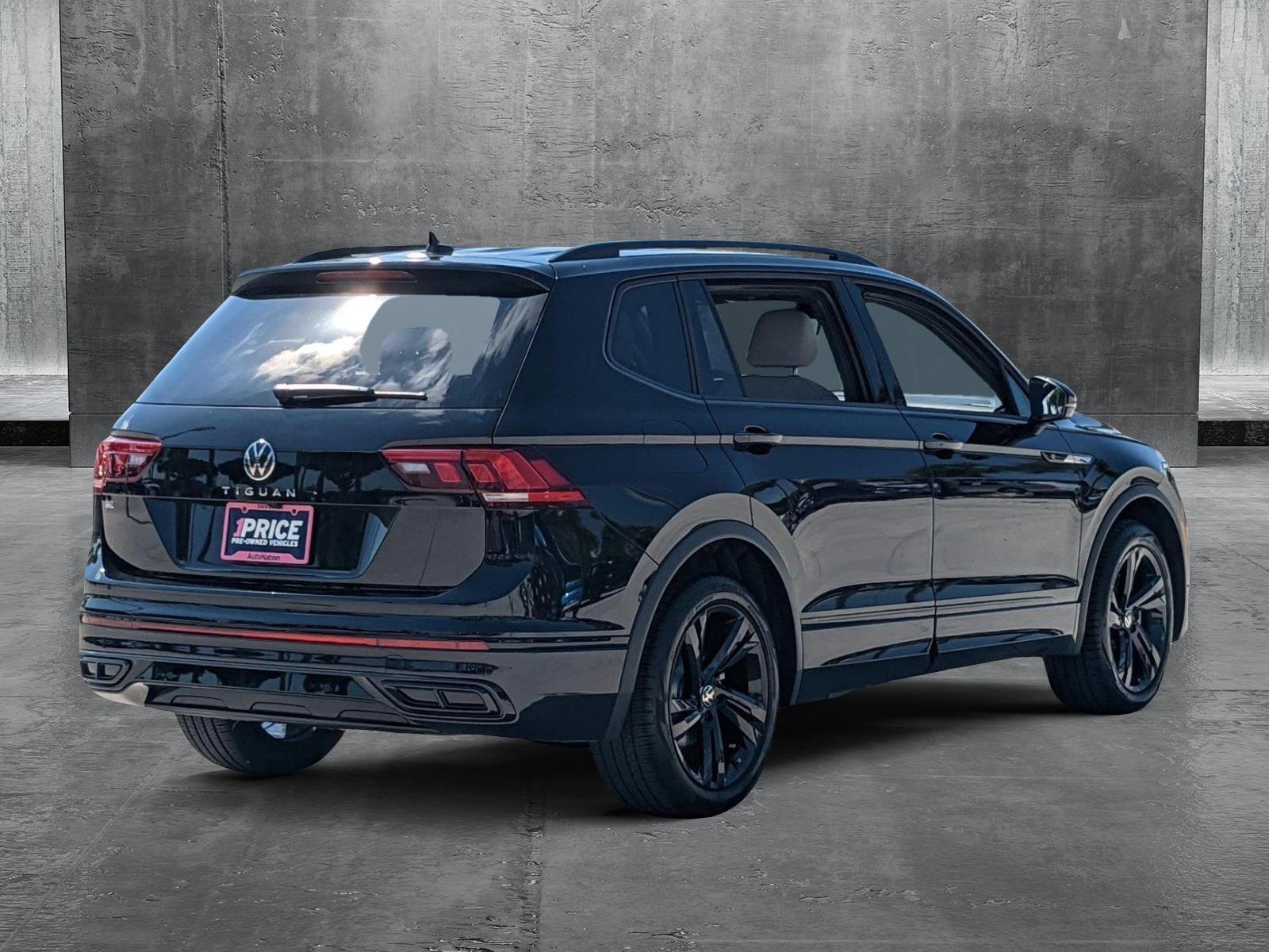 2024 Volkswagen Tiguan Vehicle Photo in Davie, FL 33331