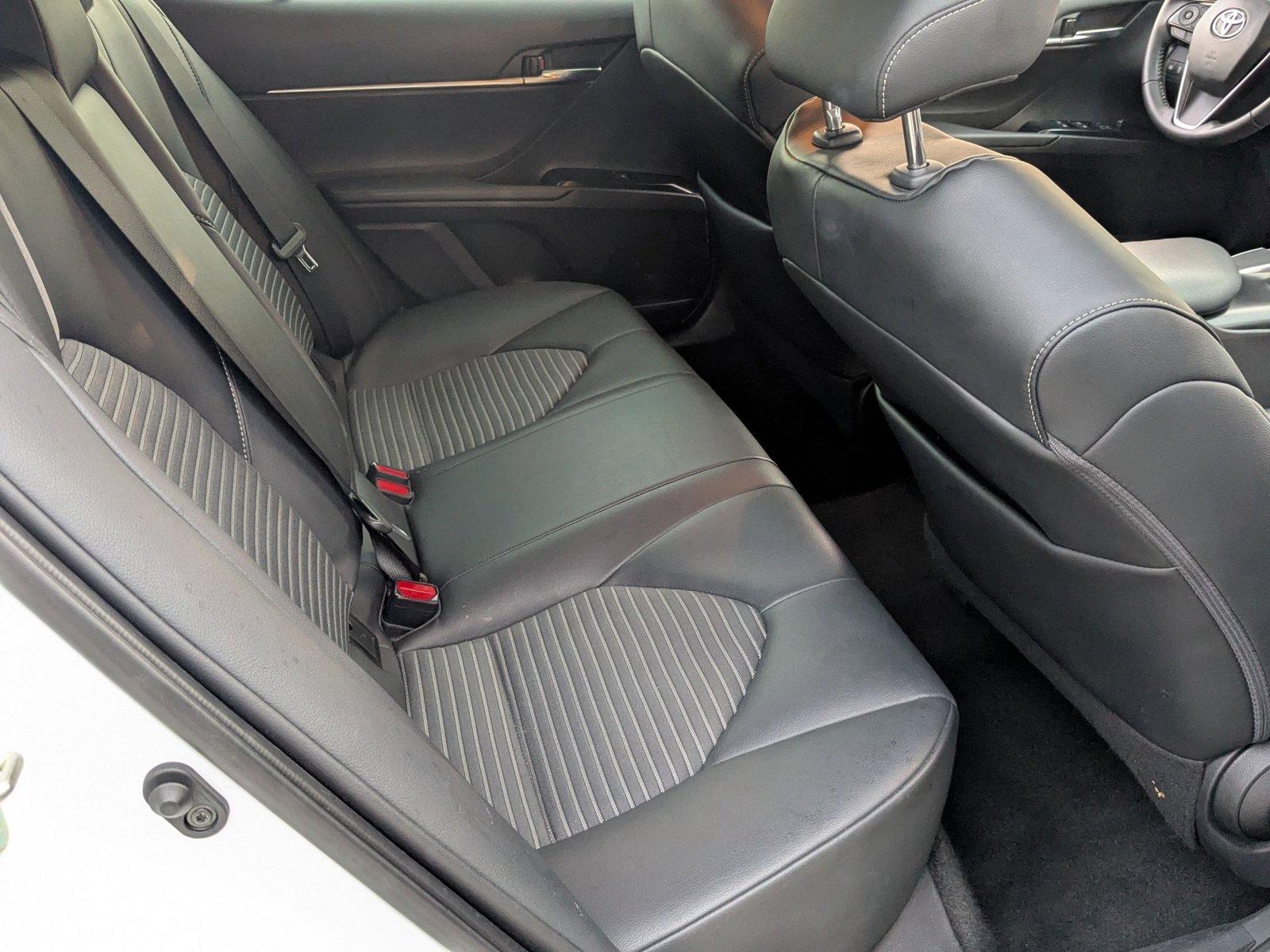 2020 Toyota Camry Vehicle Photo in PEMBROKE PINES, FL 33024-6534