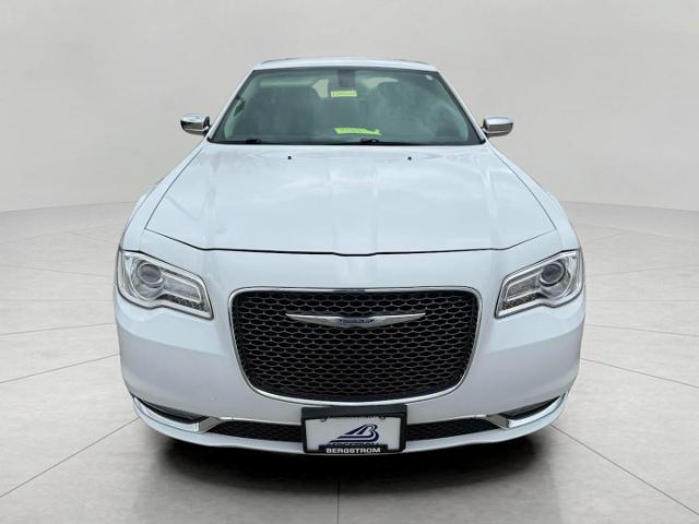2016 Chrysler 300 Vehicle Photo in Kaukauna, WI 54130
