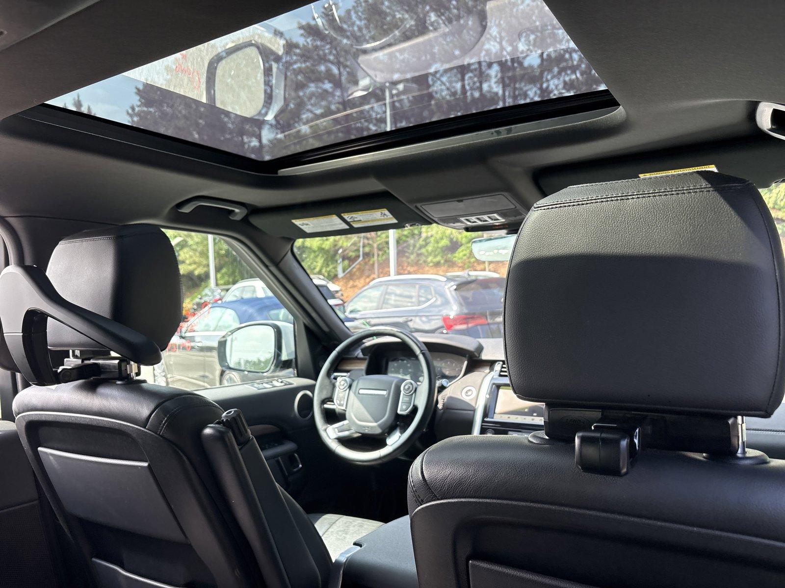 2018 Land Rover Discovery Vehicle Photo in Jacksonville, FL 32256