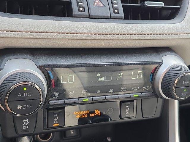2021 Toyota RAV4 Vehicle Photo in Pleasant Hills, PA 15236