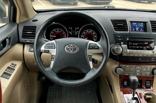 2012 Toyota Highlander Vehicle Photo in Grapevine, TX 76051