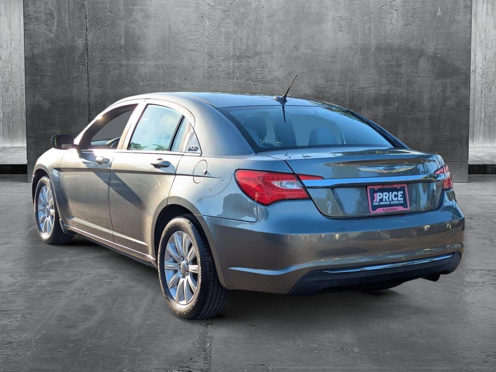 2012 Chrysler 200 Vehicle Photo in MIAMI, FL 33134-2699