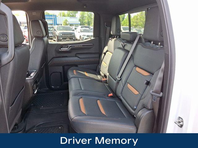 2024 GMC Sierra 1500 Vehicle Photo in PAWLING, NY 12564-3219
