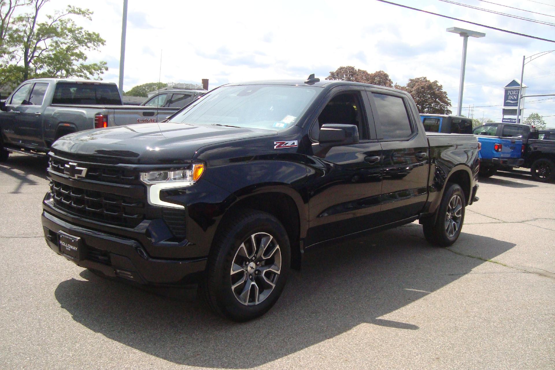 2023 Chevrolet Silverado 1500 Vehicle Photo in PORTSMOUTH, NH 03801-4196
