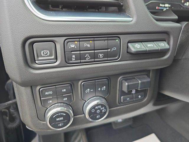 2022 GMC Yukon Vehicle Photo in Pleasant Hills, PA 15236