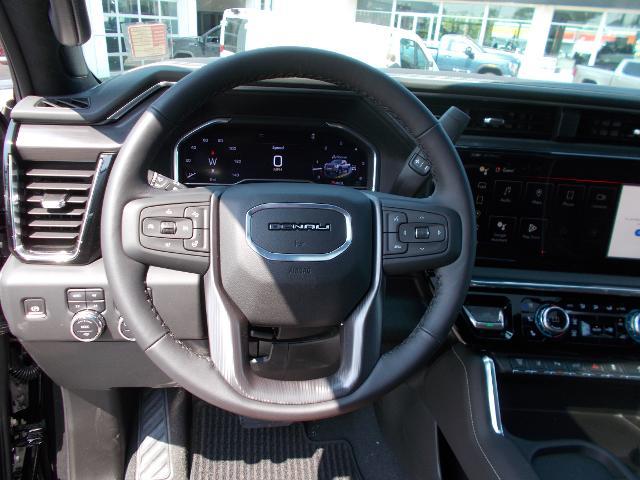2025 GMC Sierra 2500 HD Vehicle Photo in LOWELL, MA 01852-4336