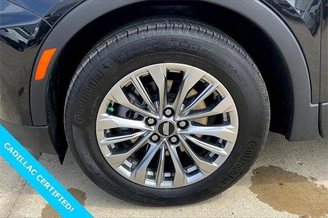 2024 Cadillac XT4 Vehicle Photo in TOPEKA, KS 66609-0000