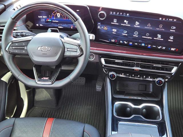 2024 Chevrolet Traverse Vehicle Photo in DENTON, TX 76210-9321