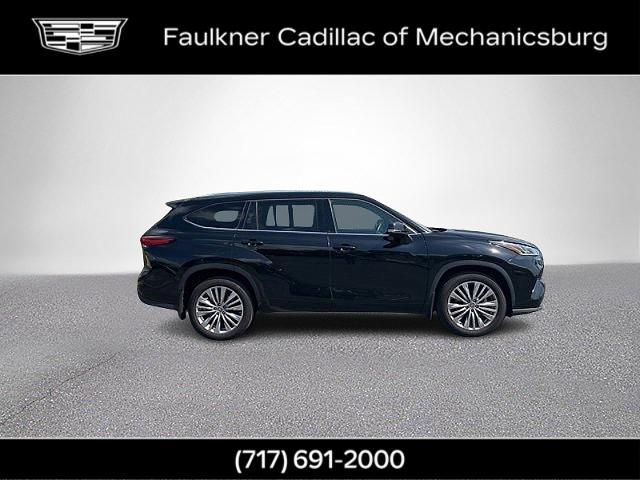 2022 Toyota Highlander Vehicle Photo in MECHANICSBURG, PA 17050-1707