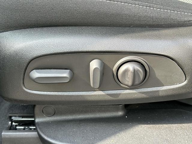 2023 Chevrolet Traverse Vehicle Photo in Roslyn, NY 11576