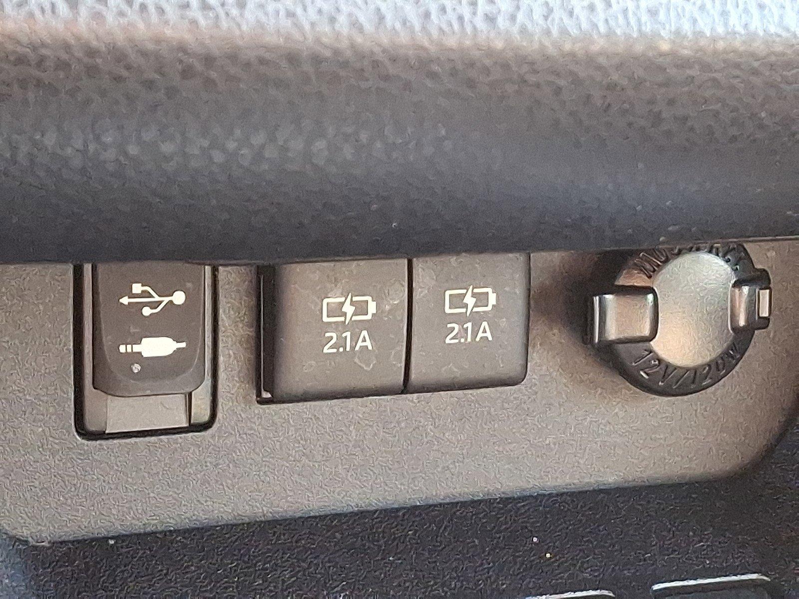 2018 Toyota Highlander Vehicle Photo in Harrisburg, PA 17111