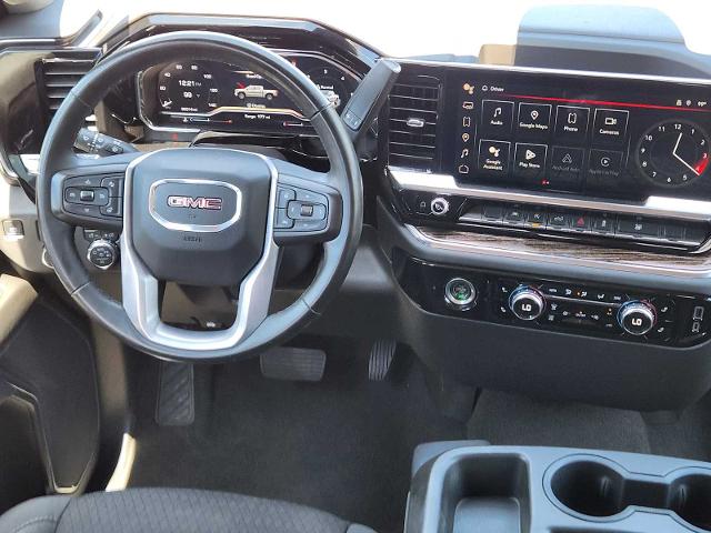 2023 GMC Sierra 1500 Vehicle Photo in DENTON, TX 76210-9321