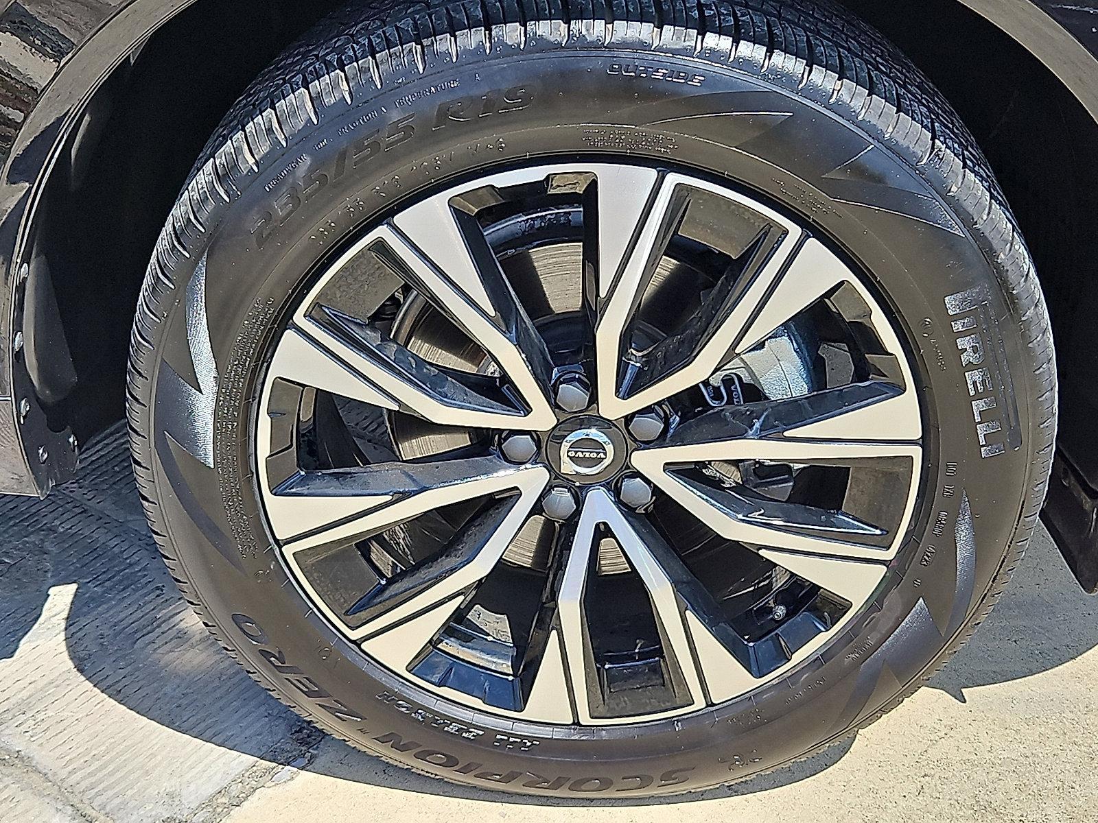 2024 Volvo XC60 Vehicle Photo in Trevose, PA 19053