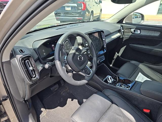 2024 Volvo XC40 Vehicle Photo in HARRISBURG, PA 17111-1033