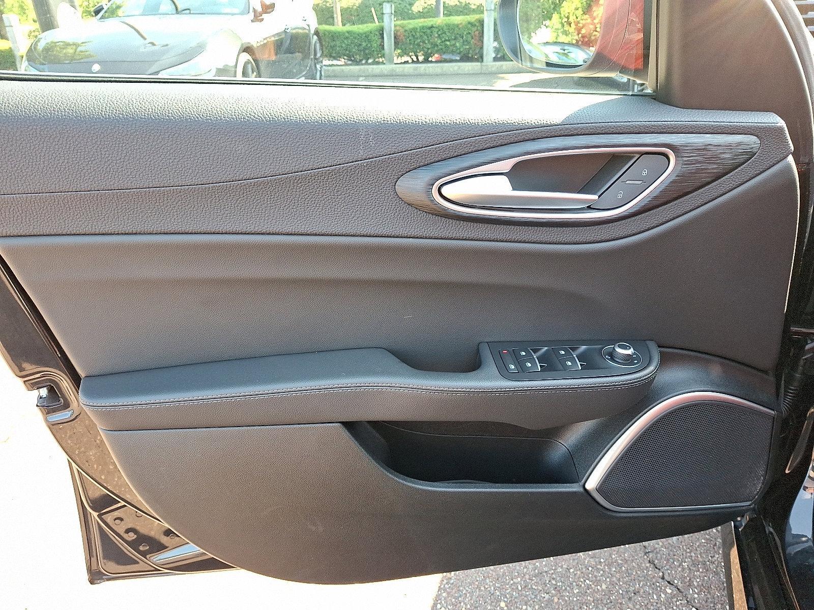 2022 Alfa Romeo Giulia Vehicle Photo in Willow Grove, PA 19090
