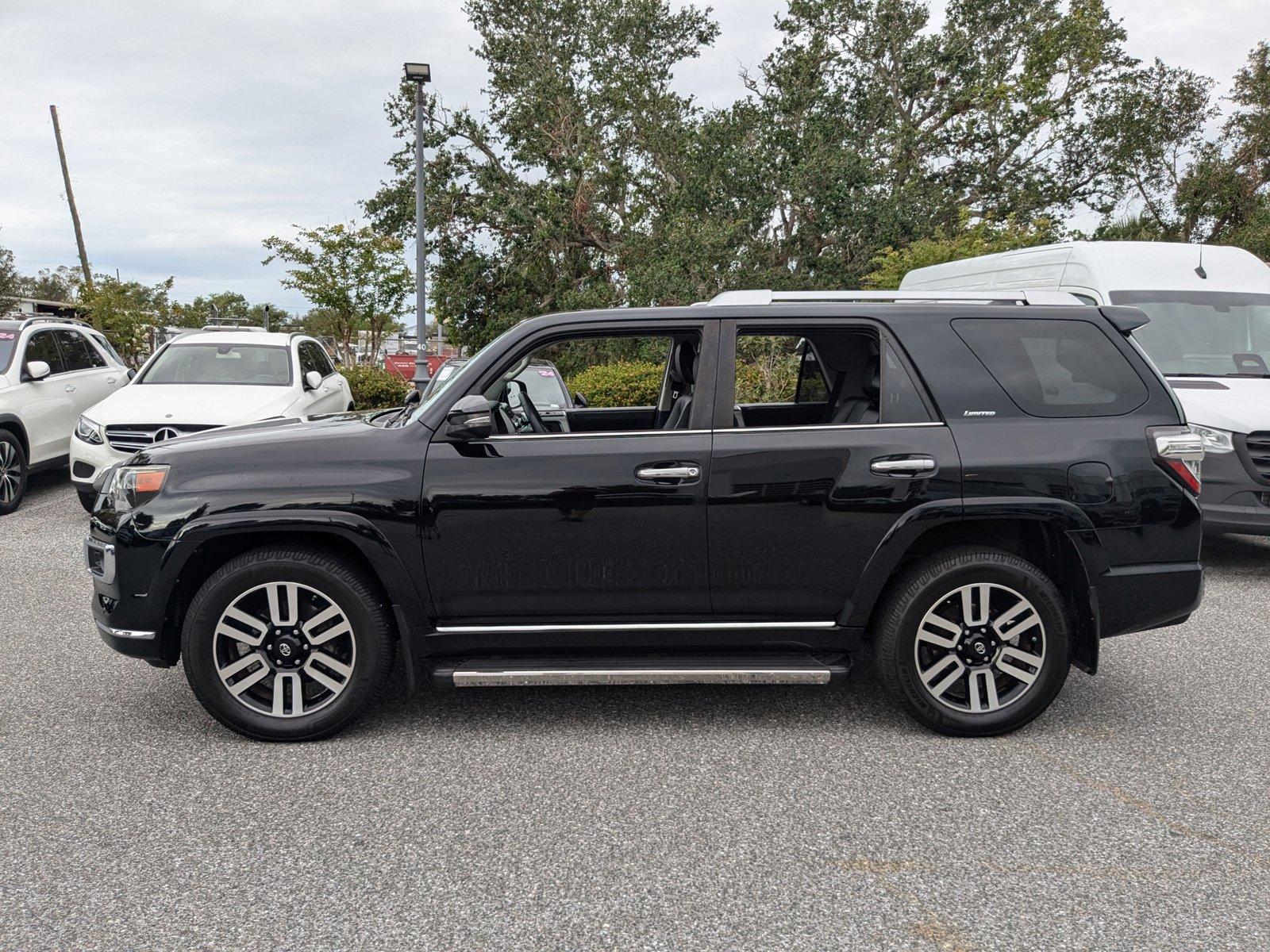 2016 Toyota 4Runner Vehicle Photo in Sarasota, FL 34231