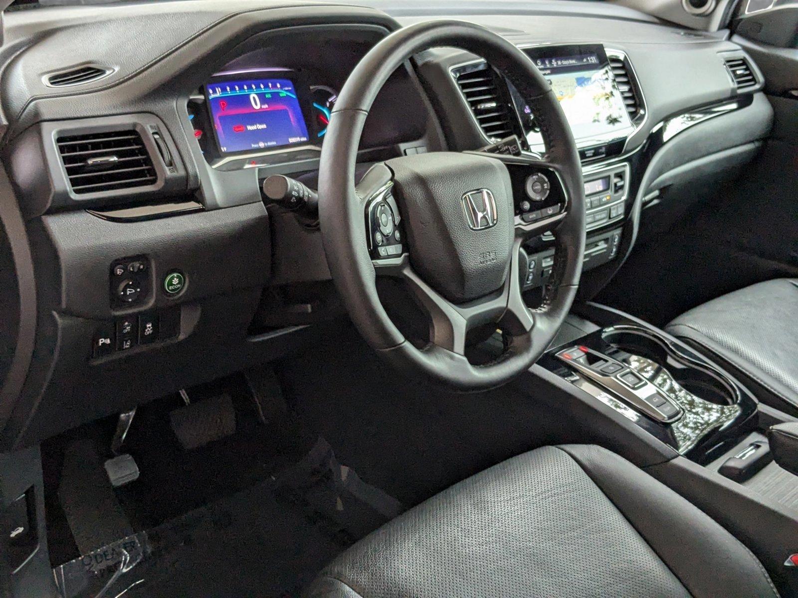 2022 Honda Pilot Vehicle Photo in Miami, FL 33015